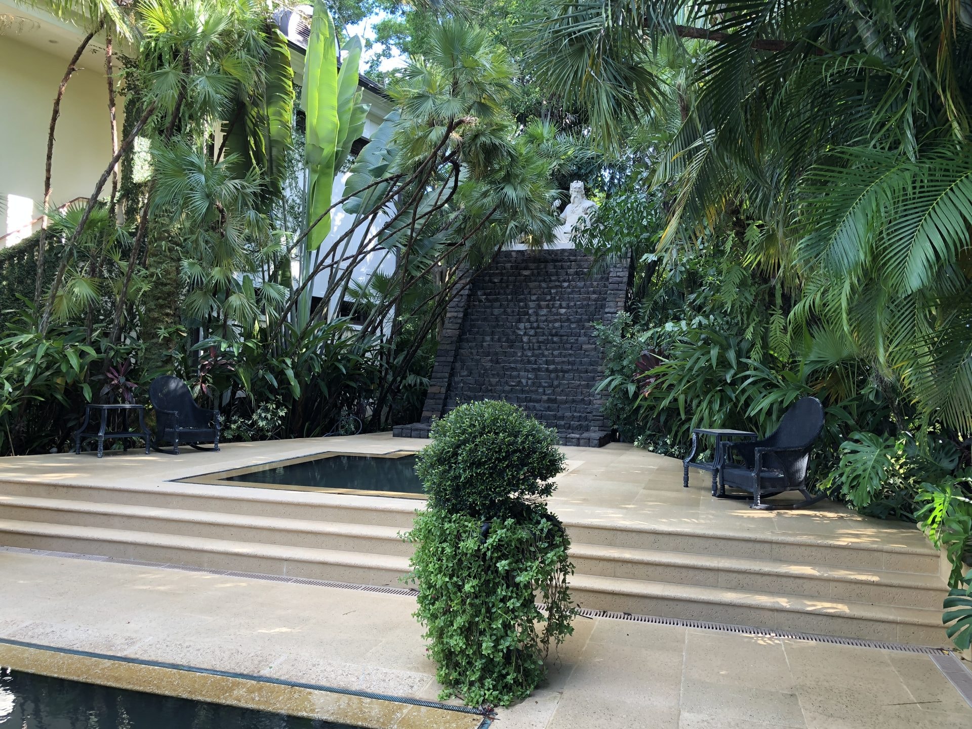 The same travertine jacuzzi deck restored after cleaning, Wellington, FL
