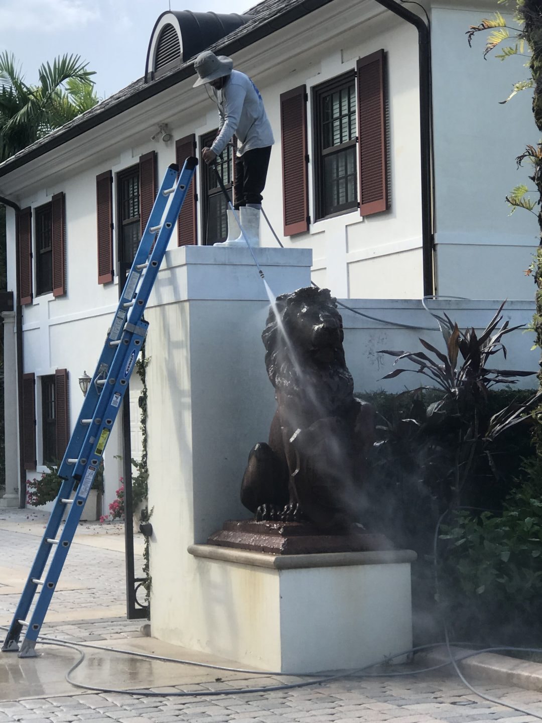 Estate statuary and stonework cleaning, Wellington, FL
