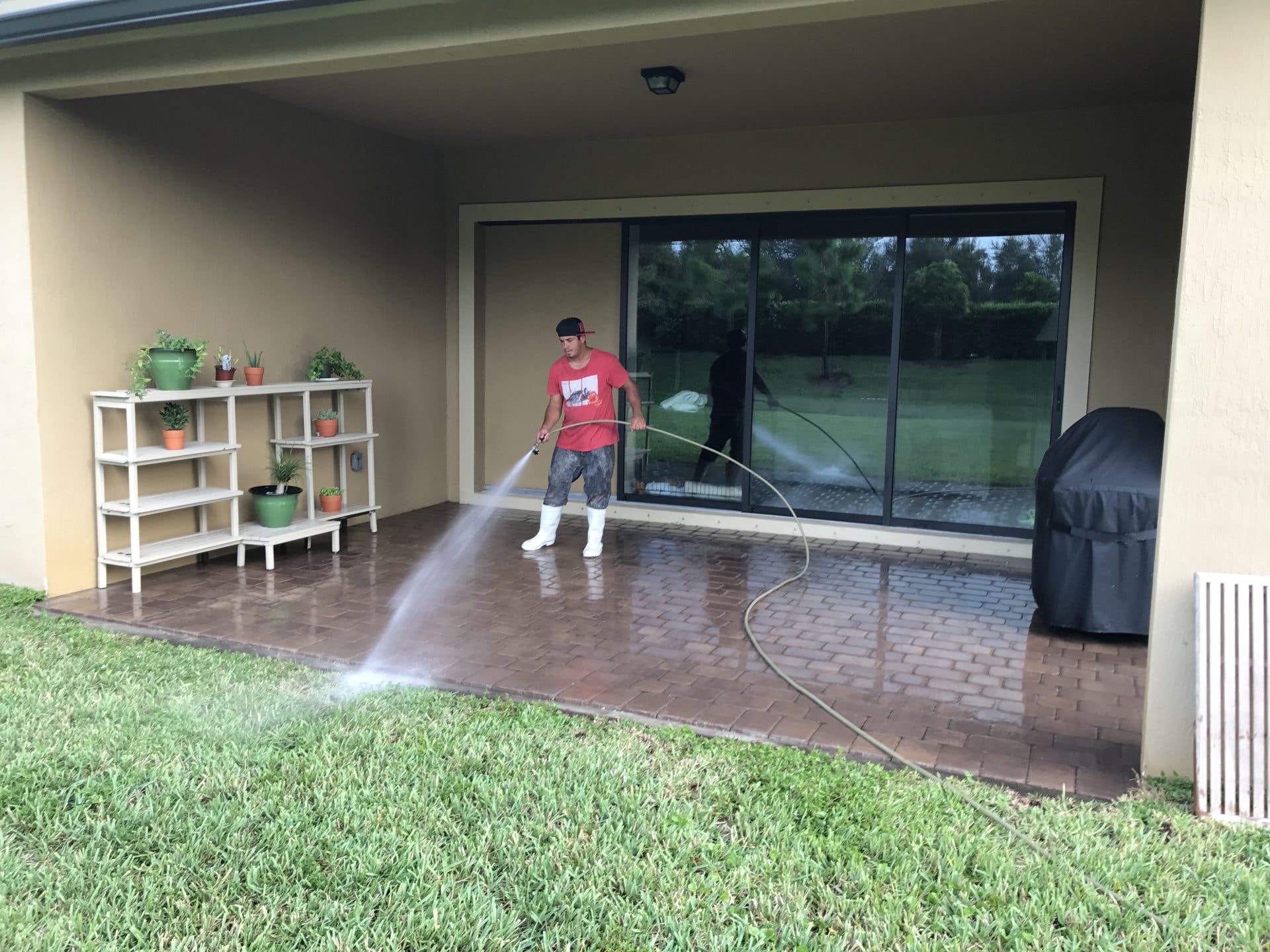 Patio cleaning in Wellington, FL
